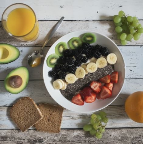 Brokastis kā ierocis: kāpēc nevar ignorēt rīta ēdienreizi